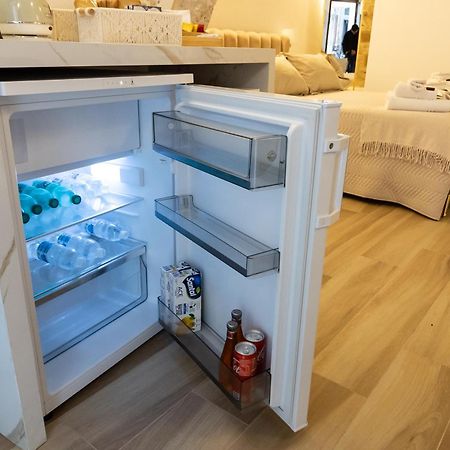 Carola Luxury Room Bari Exterior photo