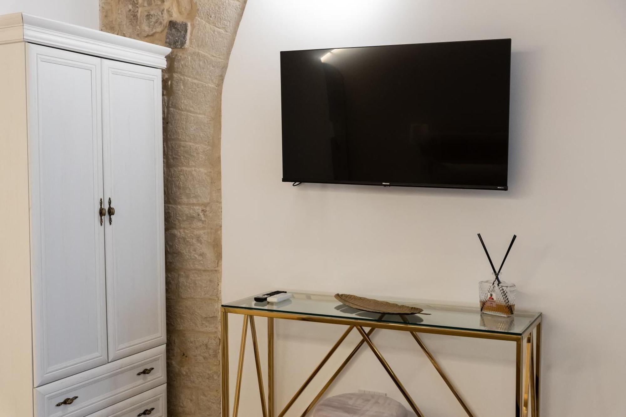 Carola Luxury Room Bari Exterior photo